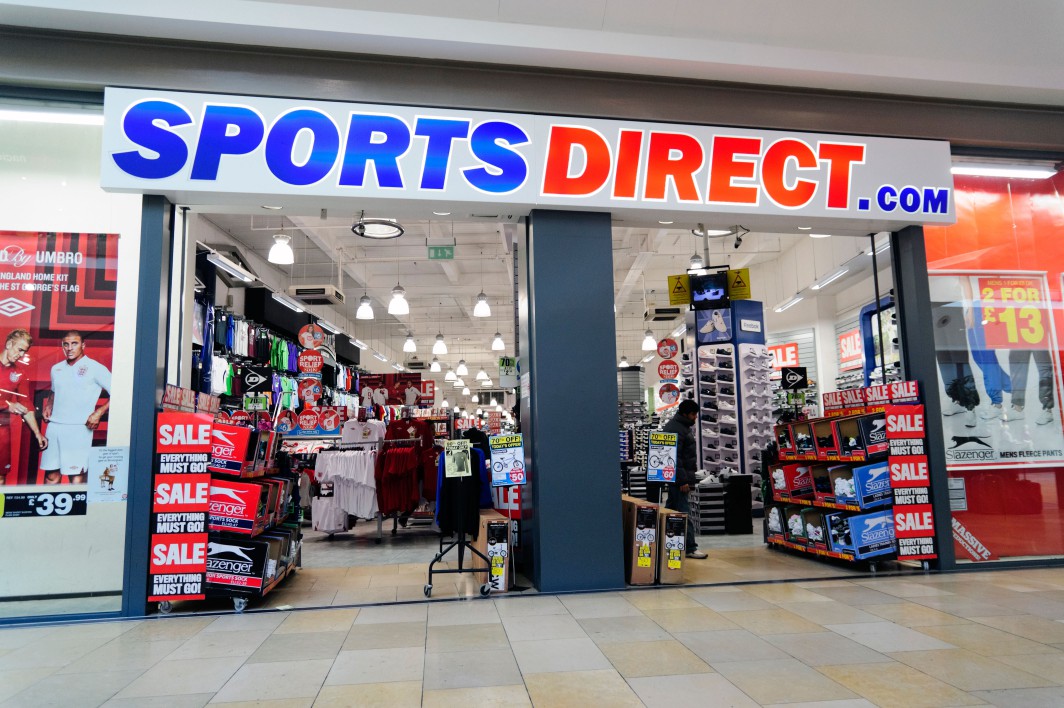 Sports Direct shoppers rush to buy 'bargain' duvet set perfect for Christmas scanning for just £2.50 instead of £25