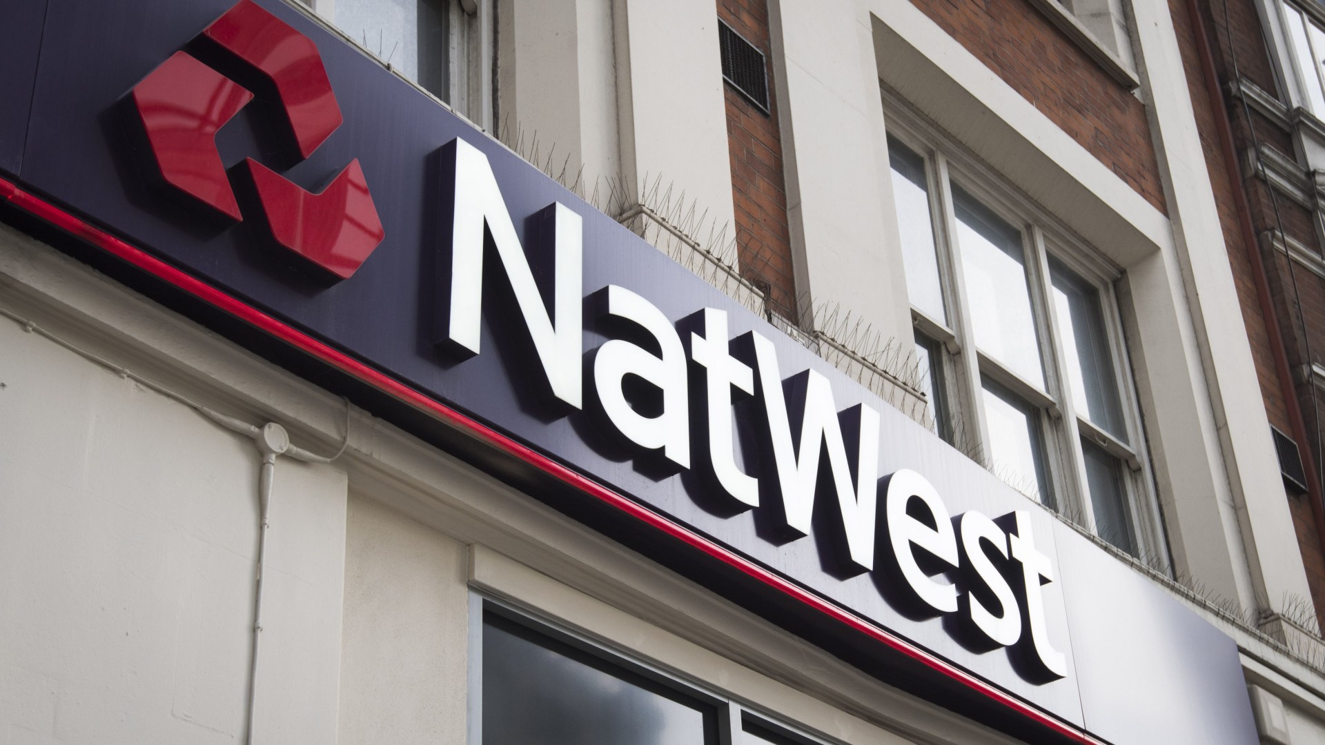 Natwest banking app down for thousands of customers