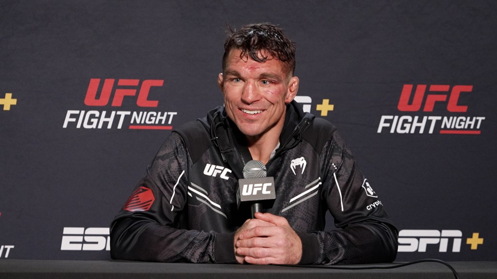 At 40, UFC veteran Darren Elkins in awe of his longevity in MMA