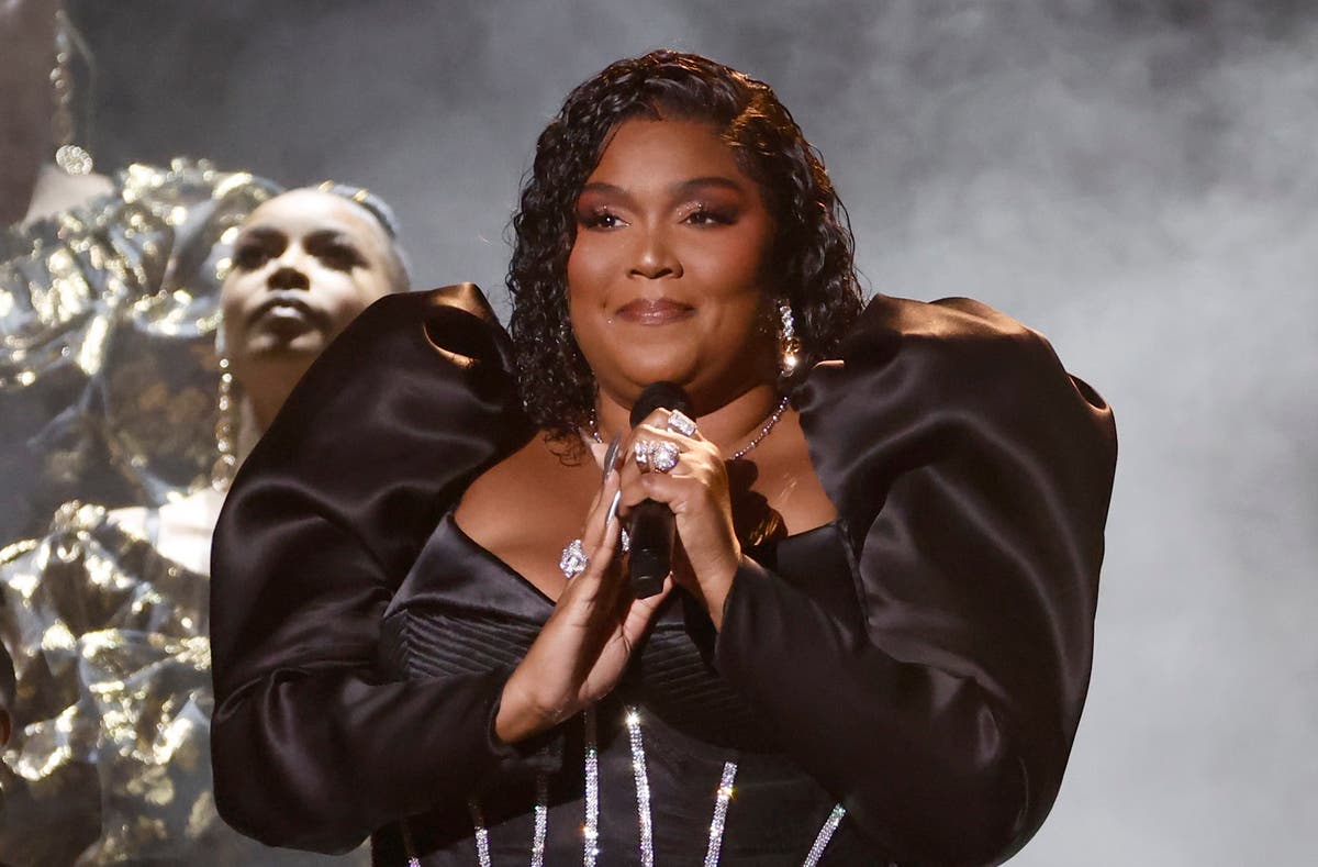 Lizzo unveils ‘genius’ South Park-inspired Halloween costume