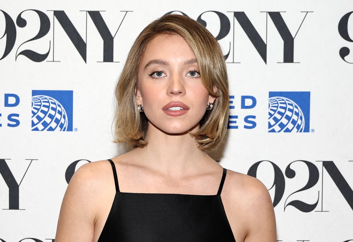 Sydney Sweeney says paparazzi refused to leave her house without bikini photos