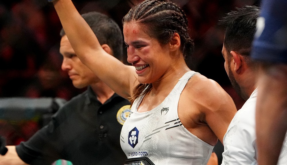 Julianna Peña def. Raquel Pennington at UFC 307: Best photos