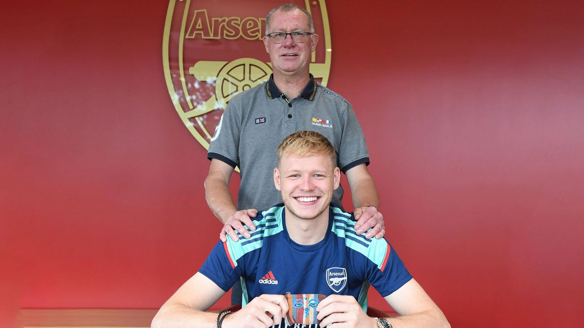 Aaron Ramsdale's dad risks Arsenal fans' wrath as he returns to X after a month to post five-word tweet