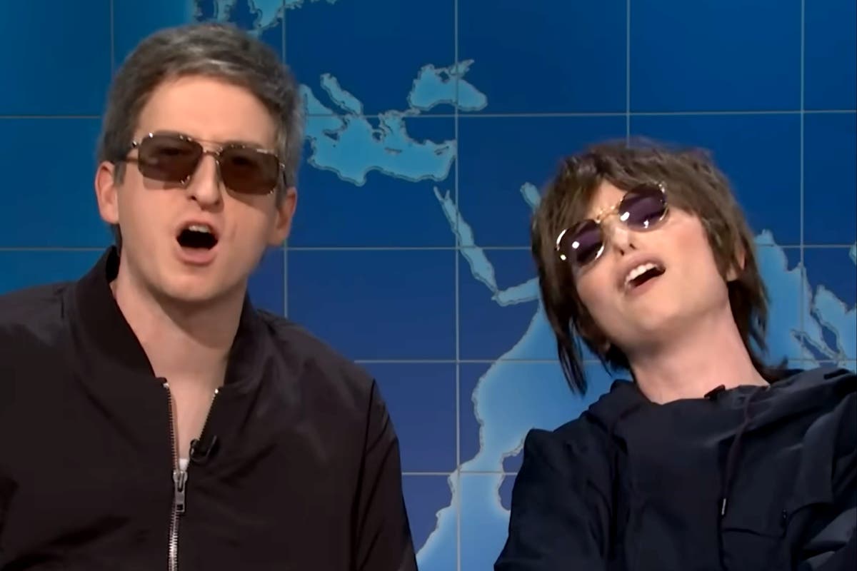 SNL enrages UK viewers with ‘cringe’ Oasis sketch that’s ‘agony to watch’