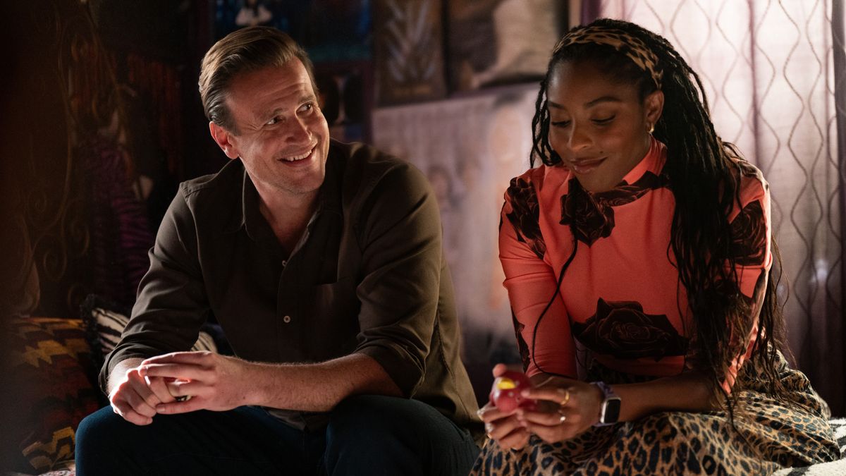 Jason Segel and Jessica Williams in Shrinking season 2.