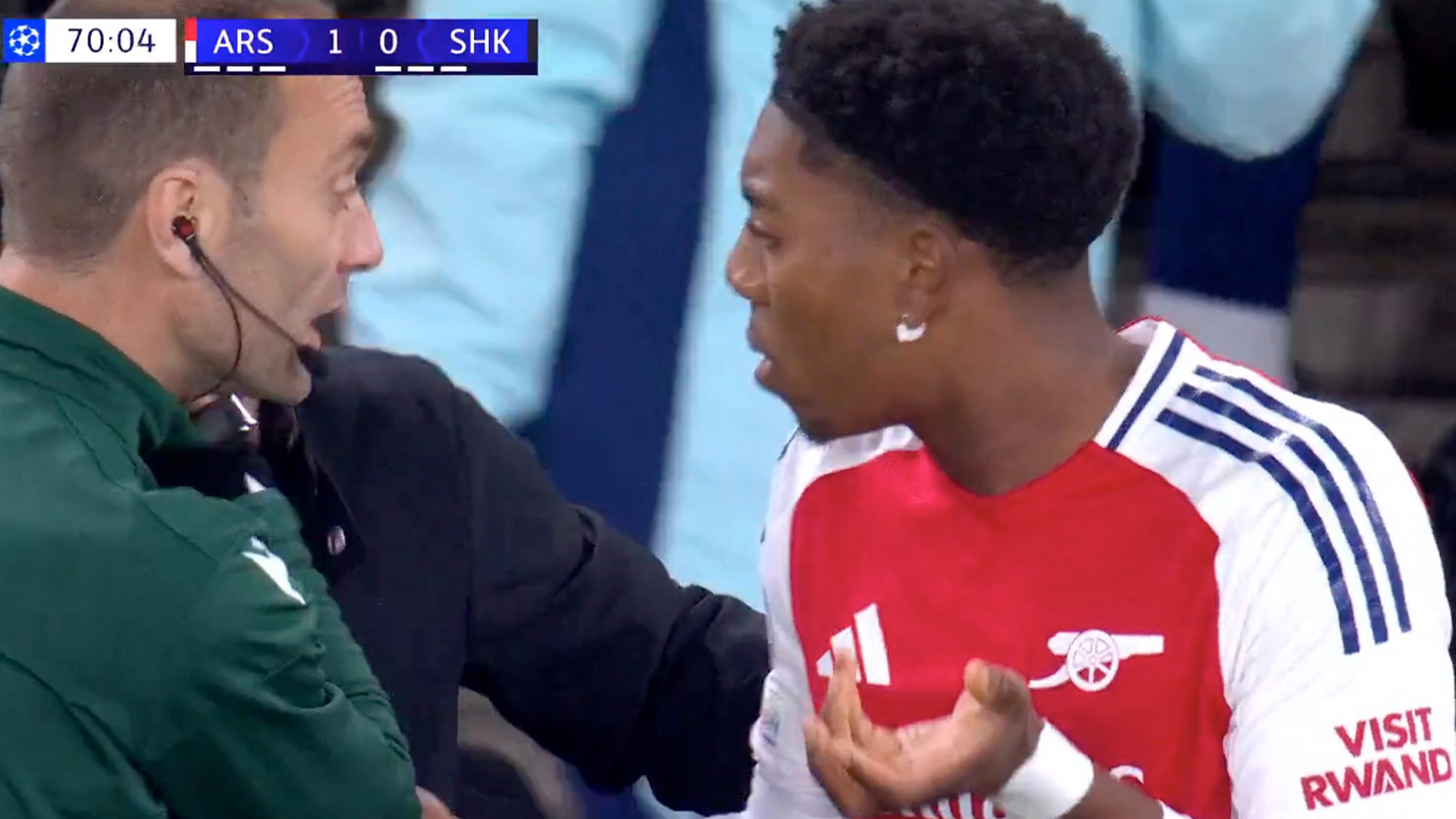 Watch moment Arsenal wonderkid's sub appearance is delayed by wardrobe malfunction as fans say 'his mum will be fuming'