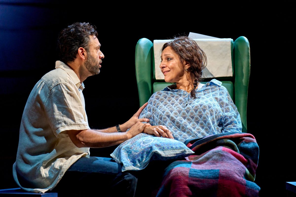 Raj Bajaj as Raj and Meera Syal as Queenie in 'A Tupperware of Ashes' (Photo: Manuel Harlan)