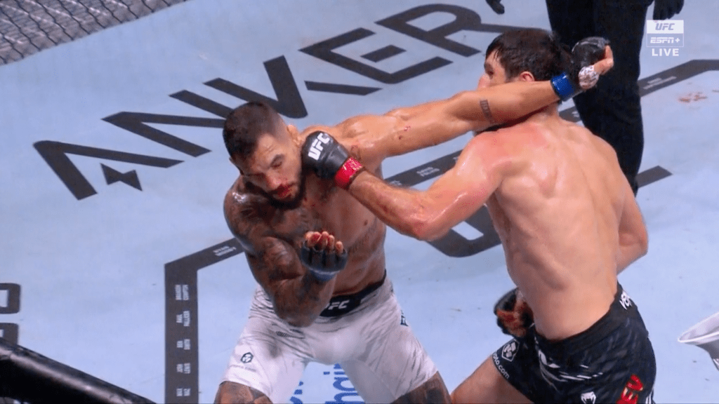 Magomed Ankalaev beats Rakic, calls out Alex Pereira