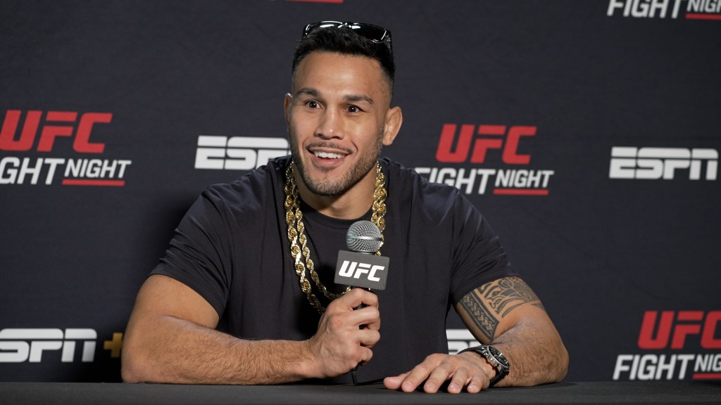 Brad Tavares wants JunYong Park to trade leather in rebooked UFC fight