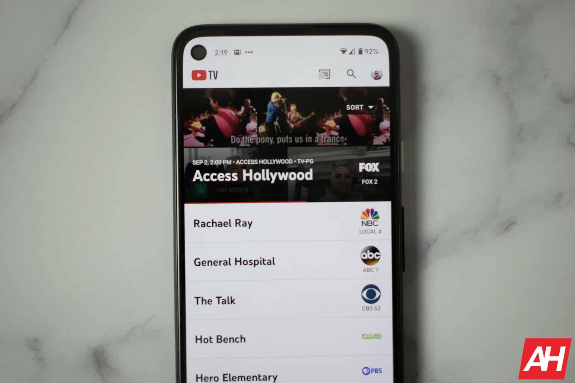 YouTube TV on Android & iOS finally rolling out background play