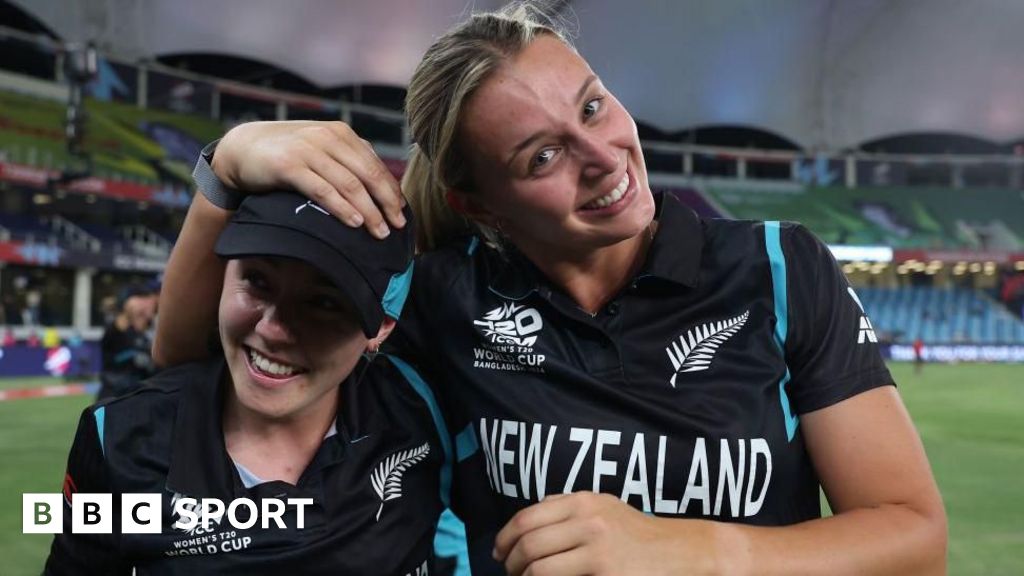 Women's T20 World Cup results: New Zealand beat Pakistan to reach semi-final