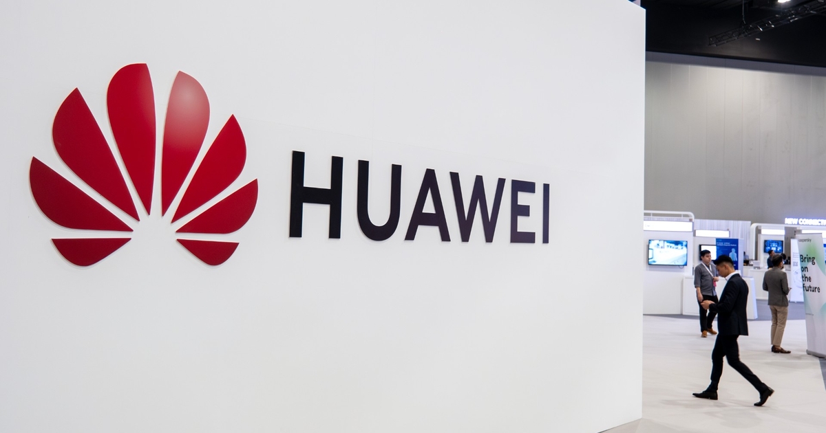 Huawei Beats Apple in China for First Time Since 2019