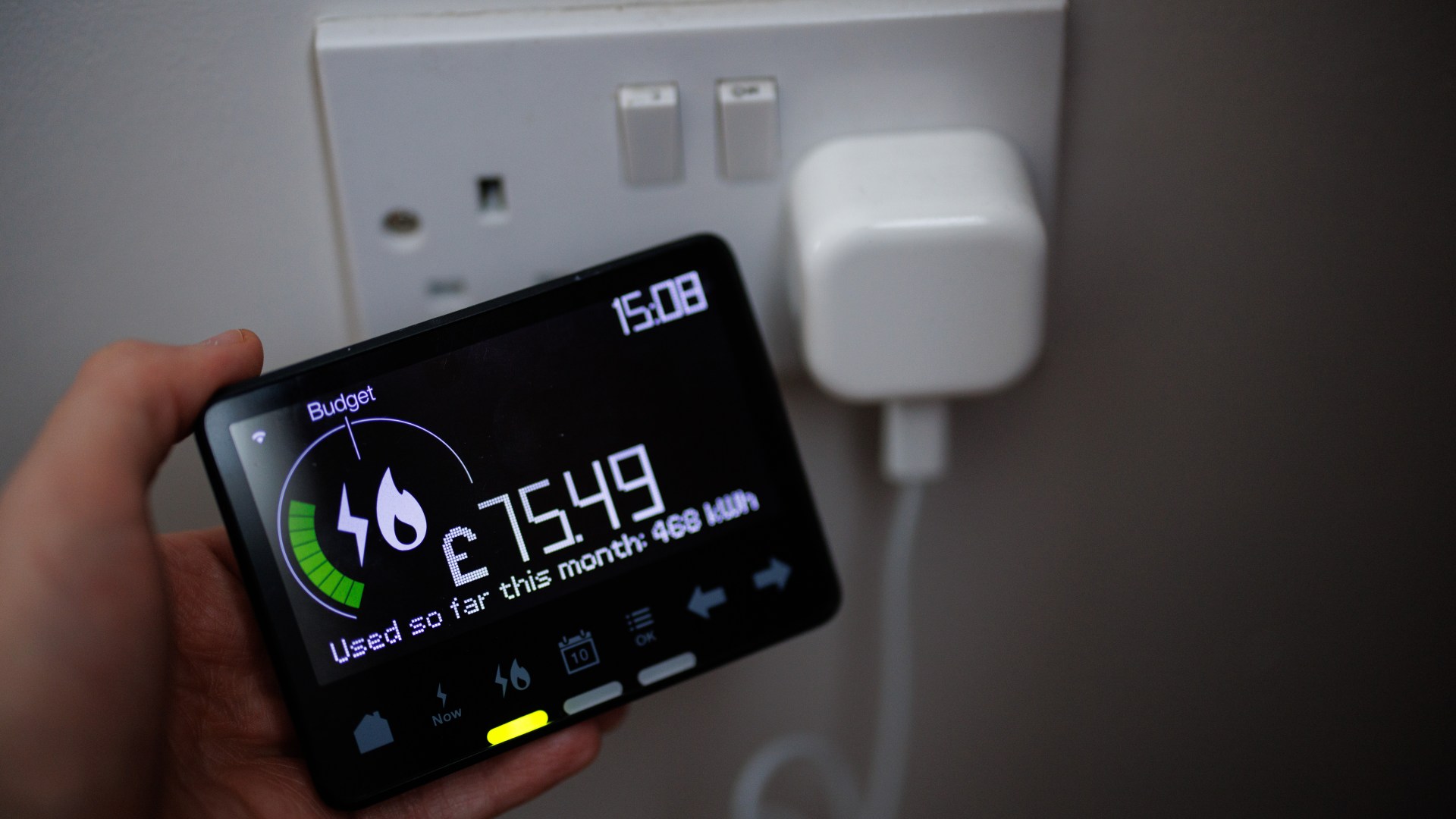 Half of Brits struggling with energy bills have never asked for help, poll reveals