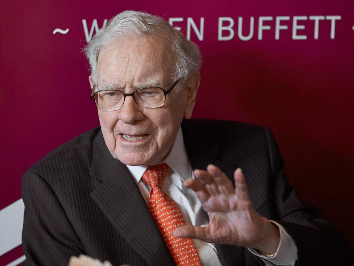 Warren Buffett's Berkshire Hathaway may have left $23 billion on the table by trimming Apple stock earlier this year