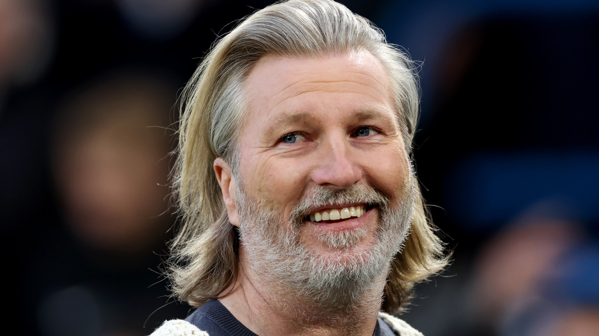 Robbie Savage forced to apologise live on TNT Sports after 'sounding like he is getting choked out' during Man Utd clash