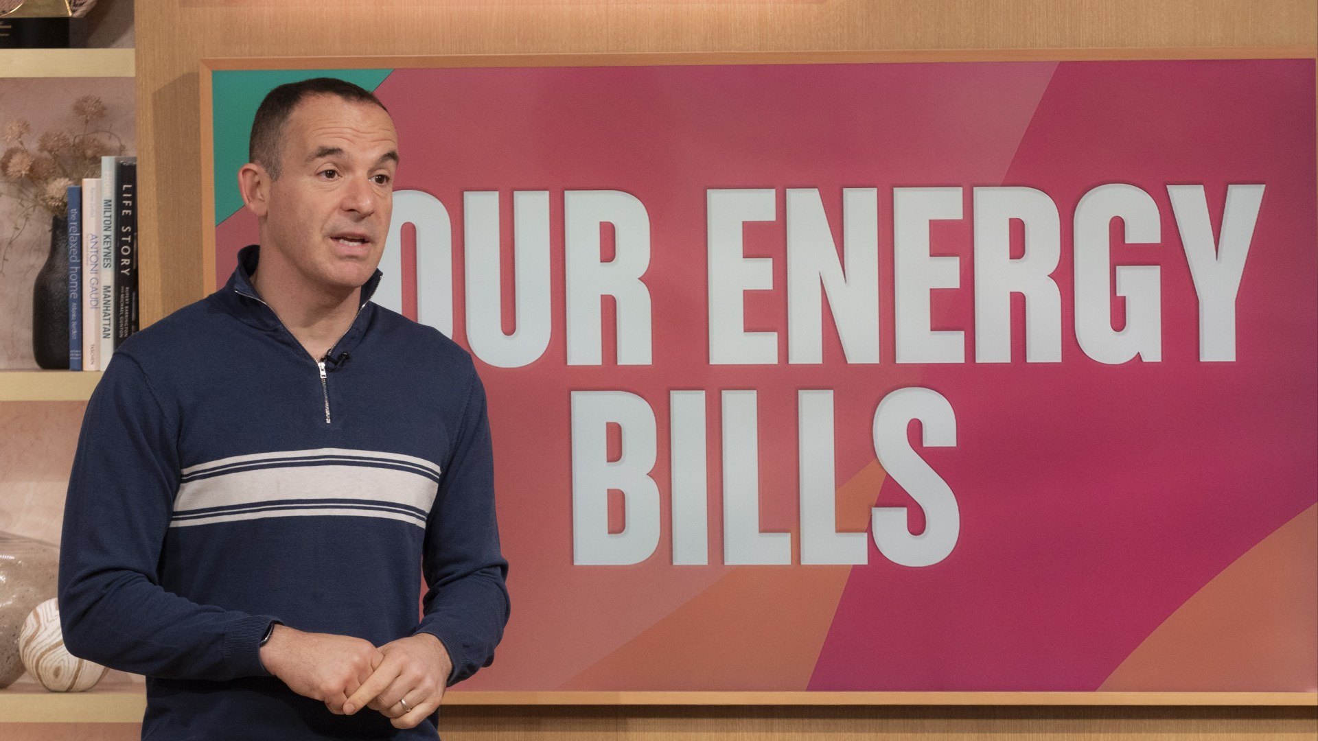 Martin Lewis issues warning for 28million households to 'act ASAP' and save on energy bills as suppliers pull deals