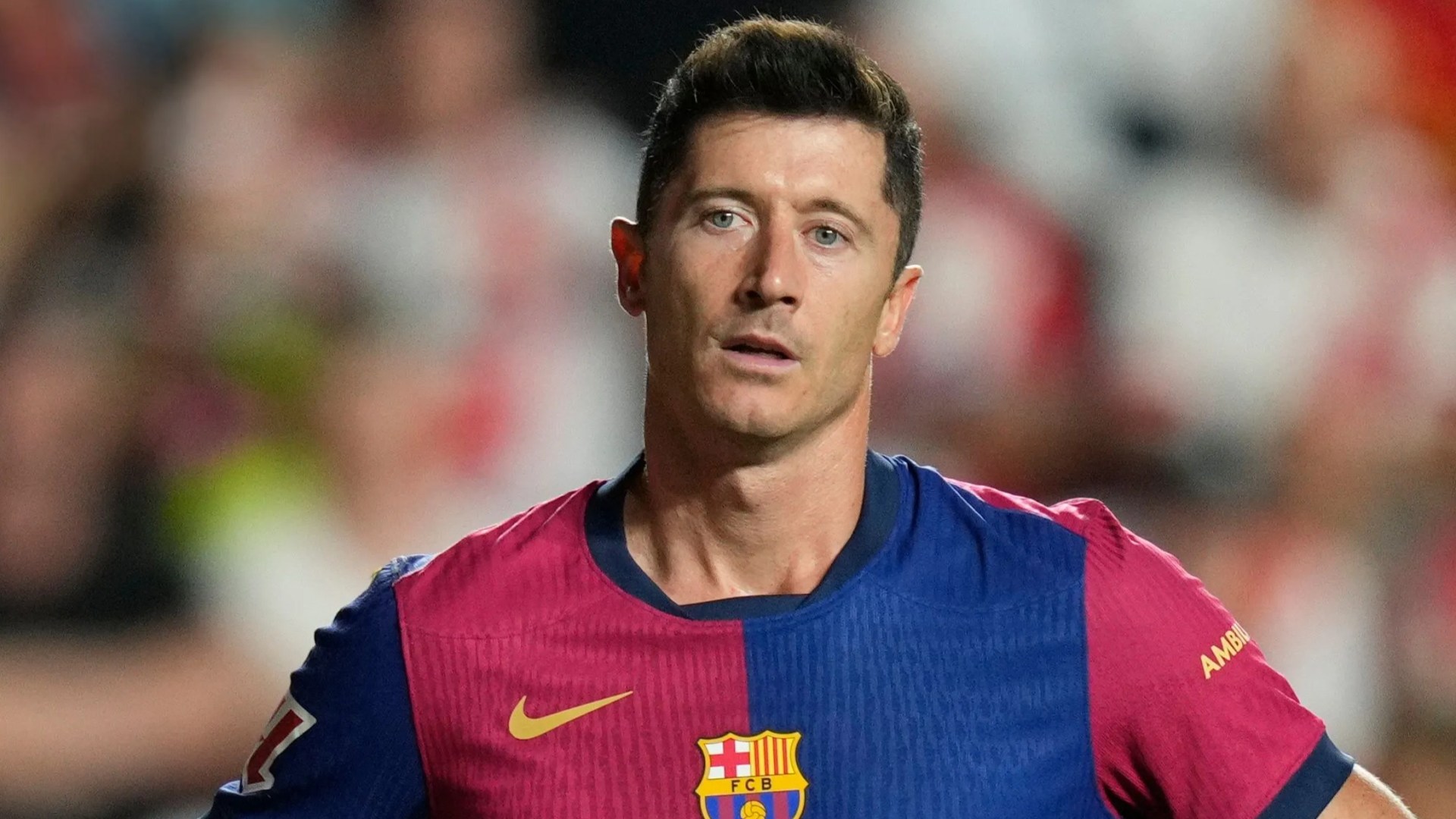 Barcelona 'victim of transfer fraud after transferring £830,000 to scammer pretending to be Lewandowski's agent'