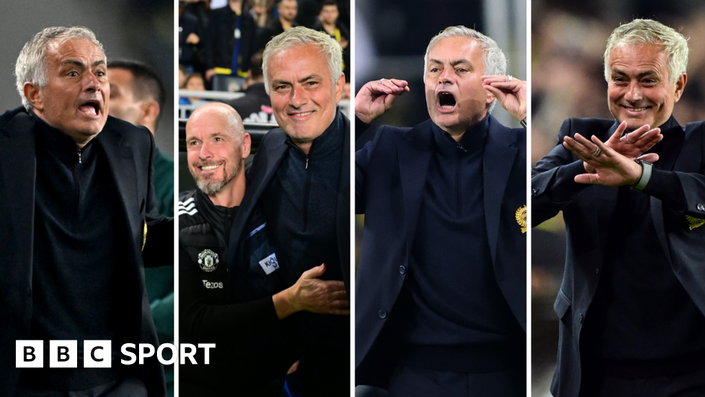 Fenerbahce 1-1 Man Utd: Jose Mourinho steals the show again