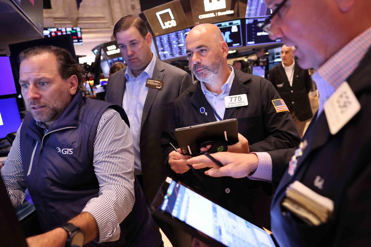 Are Stock Markets Open on Monday for Columbus Day?