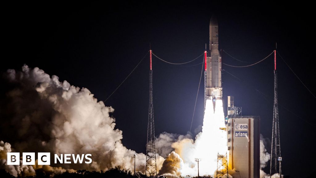 Boeing-made communications satellite breaks up in space