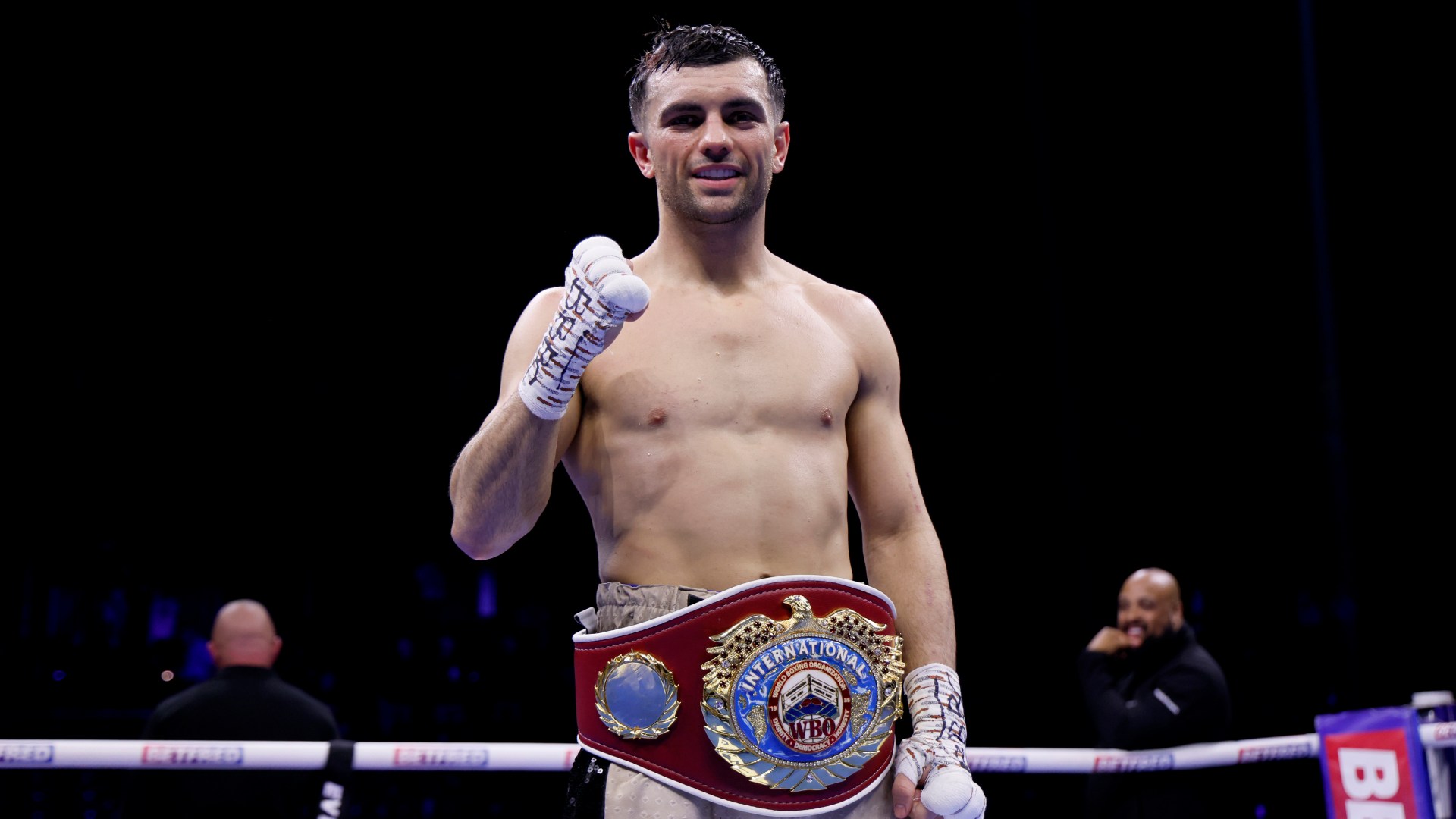 Jack Catterall vs Regis Prograis LIVE RESULTS: Brit pulls off stunning win to earn world title shot - latest updates