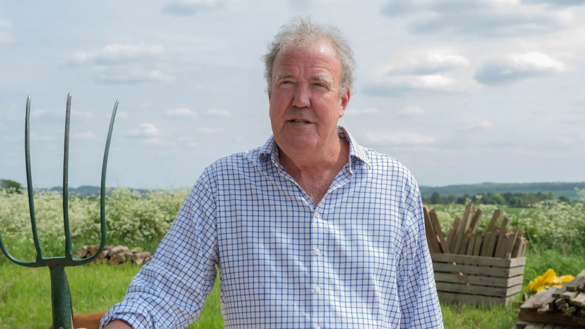 Jeremy Clarkson hits back at cruel troll who tells him to quit eating meat after heart scare