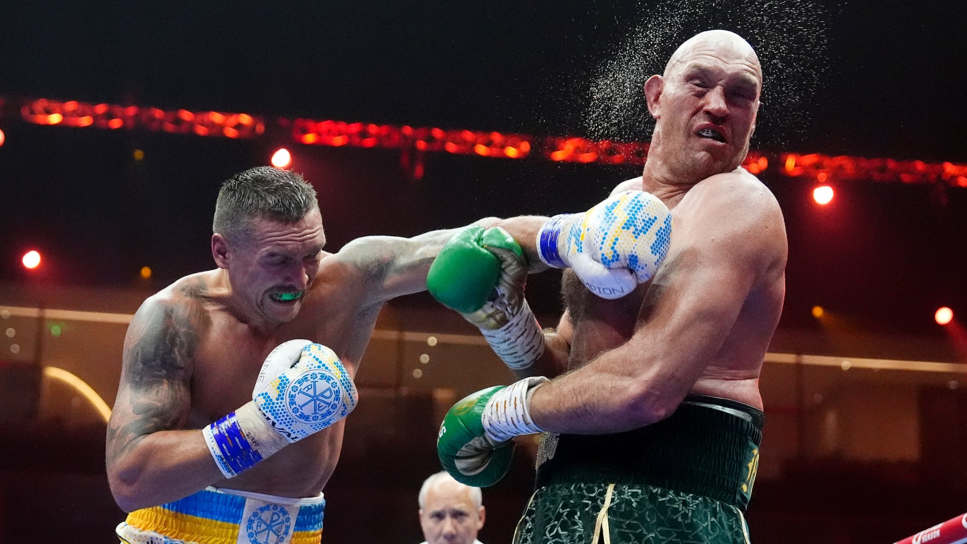 Tyson Fury vs Oleksandr Usyk 2: Date, UK start time, live stream, undercard for HUGE heavyweight rematch