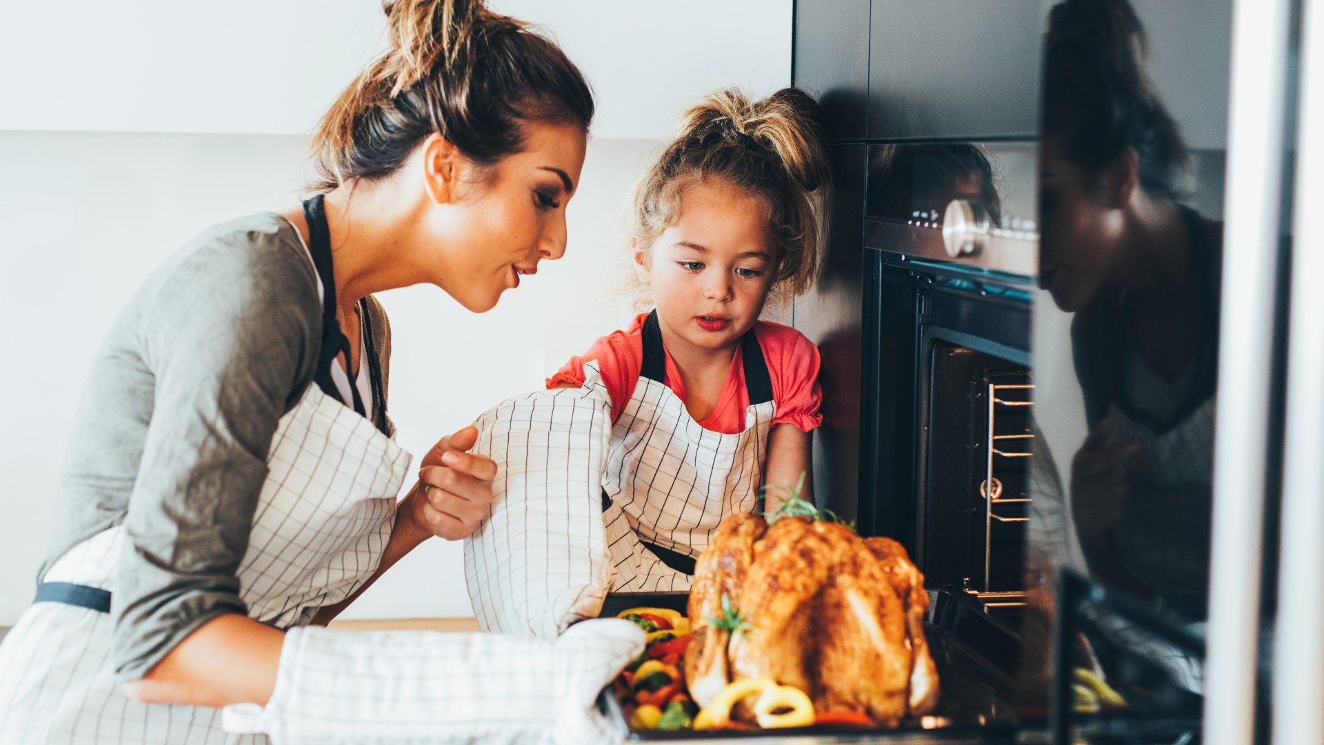 Five tips for cleaning your oven this autumn