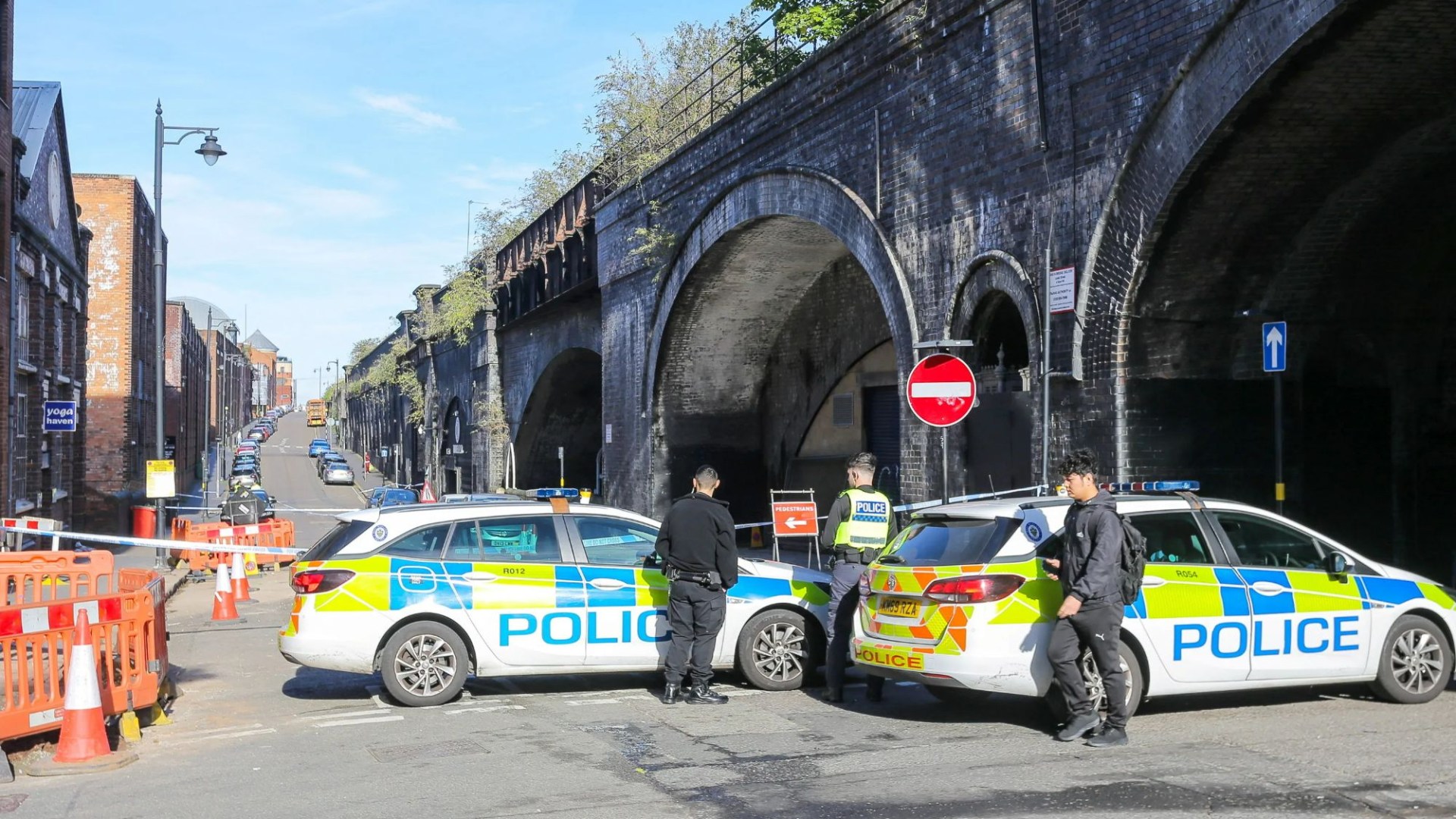 Man, 22, arrested over ‘attempted murder’ after driver ‘ploughed into crowd’ outside nightclub’s Freshers’ event – The Sun