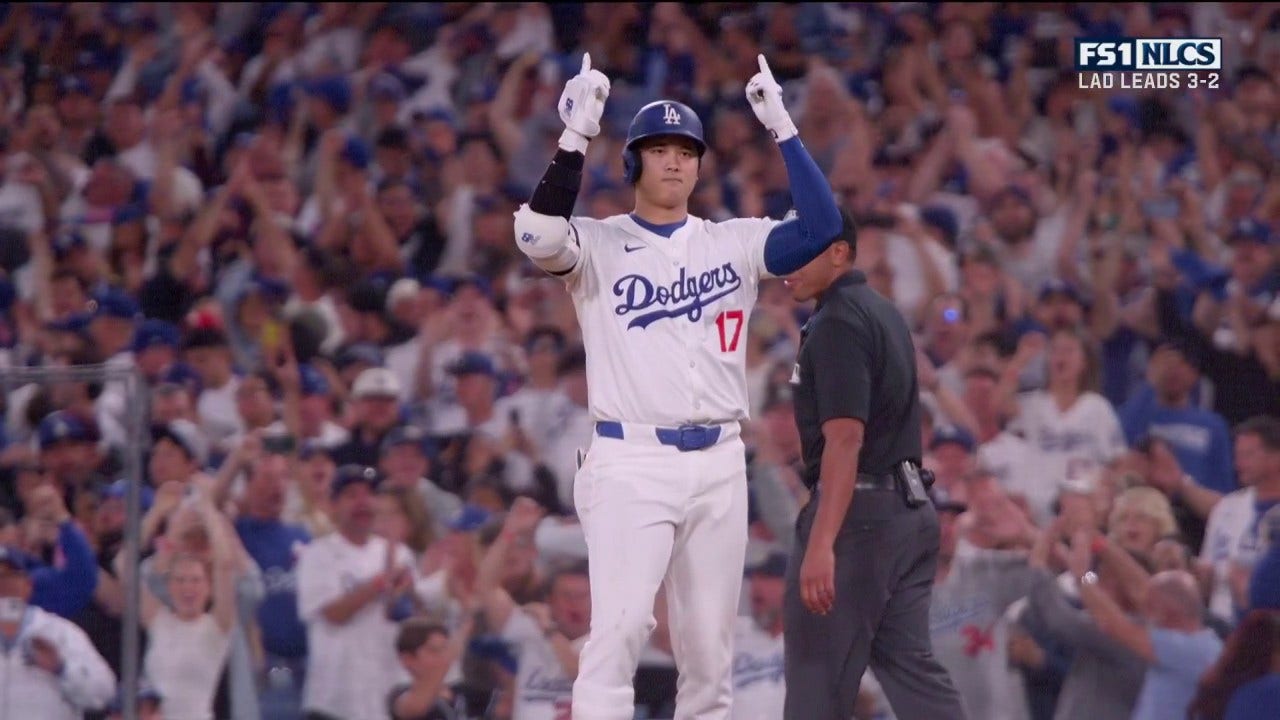 Shohei Ohtani flares a single to center field, increasing the Dodgers