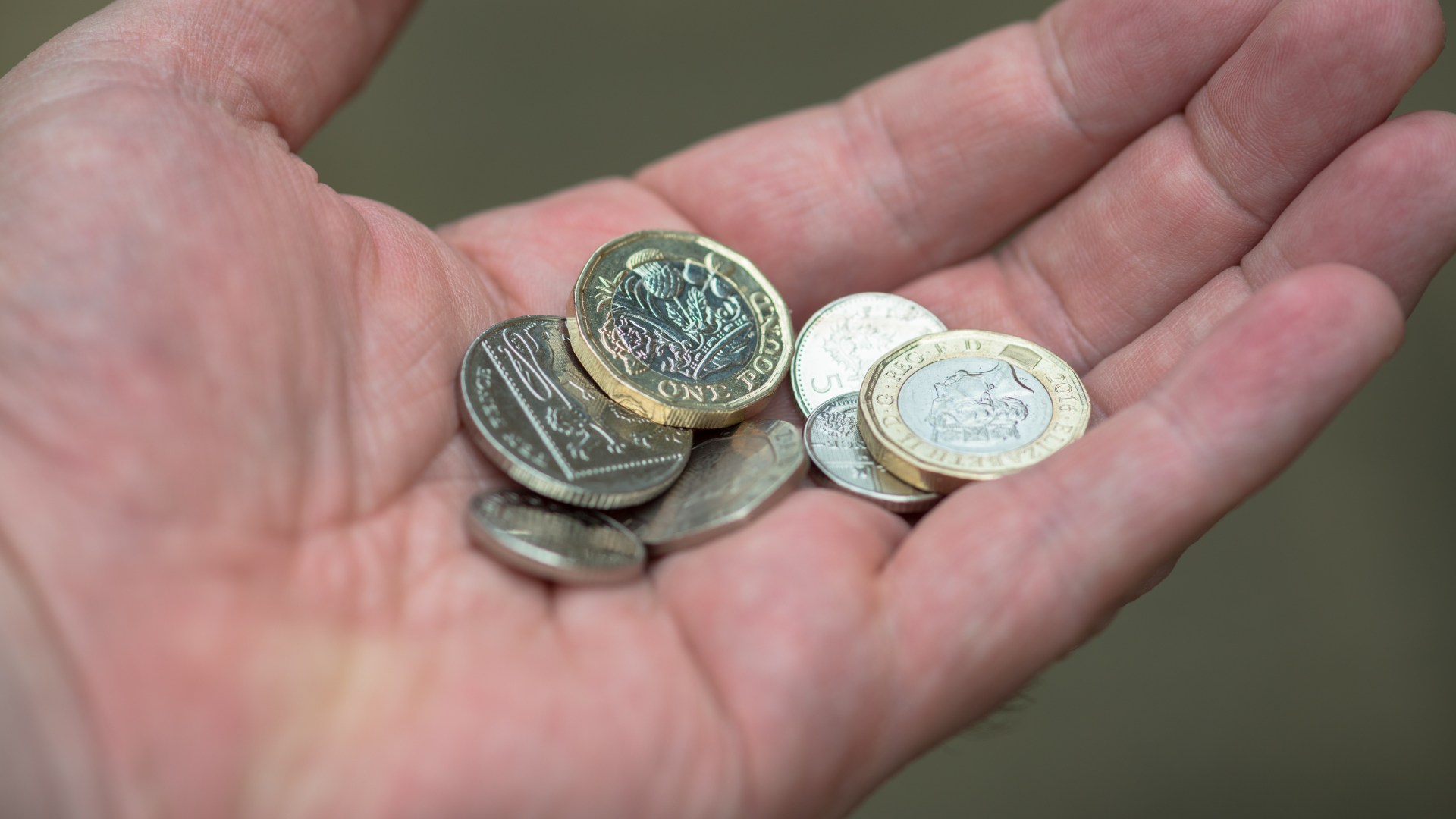 Iconic Christmas character to spot on rare 50p that makes it worth 21 times face value