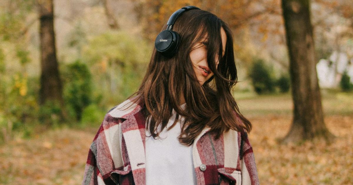 Your Sad Girl Autumn Anthem, Based on Your Zodiac Sign