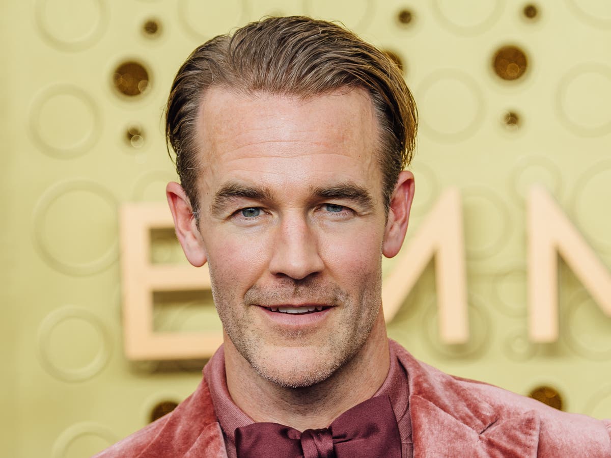 James Van Der Beek: Dawson’s Creek cast member will strip off to raise cancer awareness after diagnosis