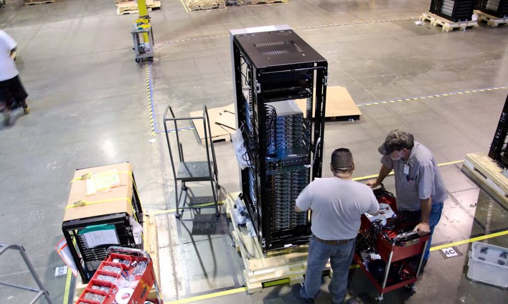 Time Lapse of PowerEdge C Rack Integration Services