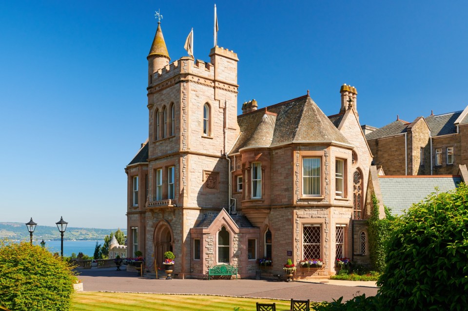 The Cultra Inn is set inside the landscaped grounds of the Culloden Estate and Spa