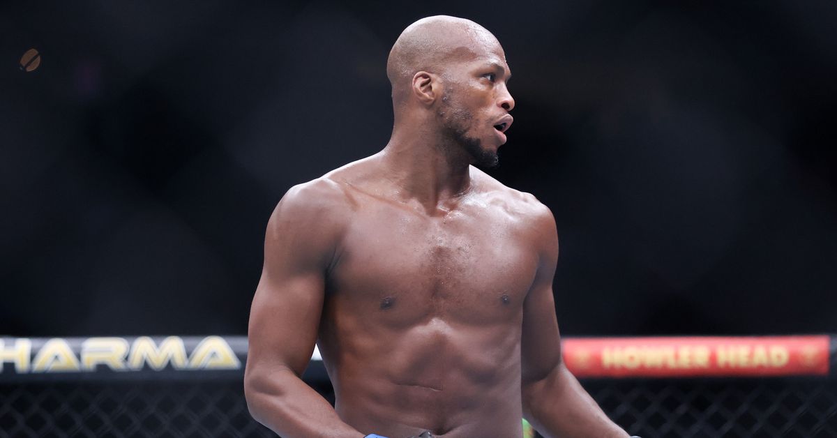 Michael Page explains how Polaris 30 opponent went from Donald Cerrone to Carlos Condit