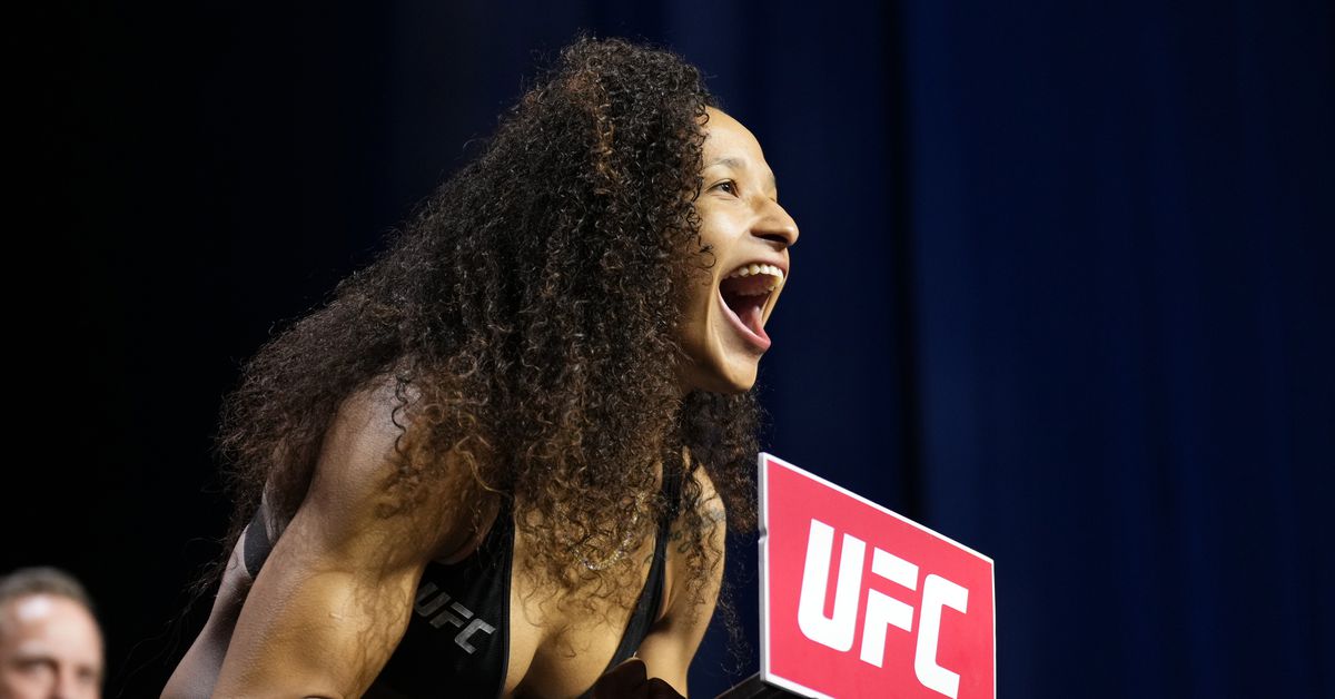 Jacqueline Cavalcanti vs. Julia Avila in the works for Feb. 15 UFC card