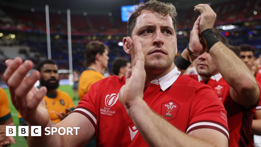 Ryan Elias: Wales hooker benefits from summer break before autumn