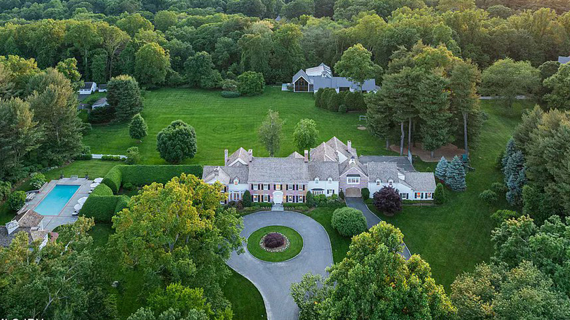 Inside Chelsea owner Todd Boehly's insane mansion on sale for £15m with batting cage, basketball court and bowling alley