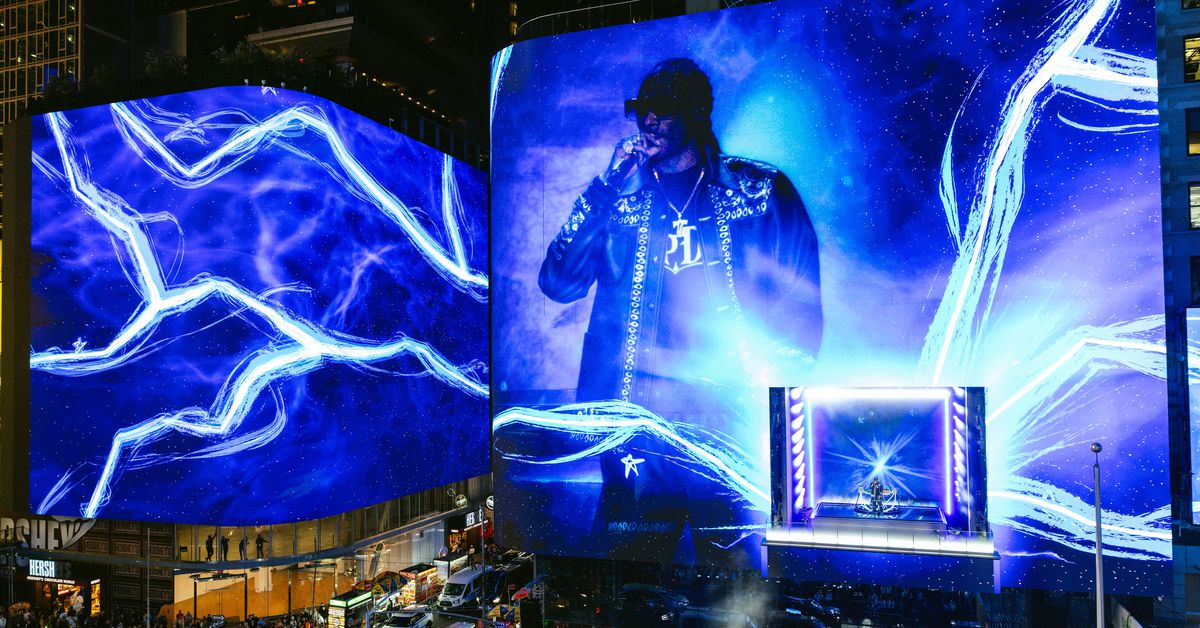 Snoop Dogg’s Times Square concert showed the ambitious future of music in Fortnite