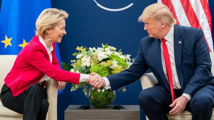 Donald Trump with European Commission president Ursula von der Leyen in 2020