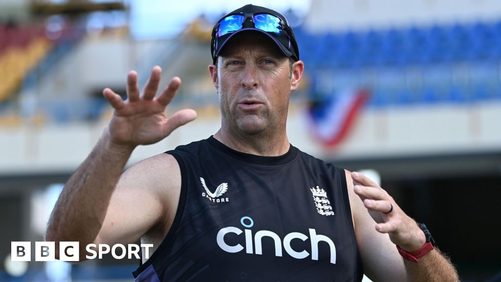 West Indies vs England: Marcus Trescothick backs side's youth policy