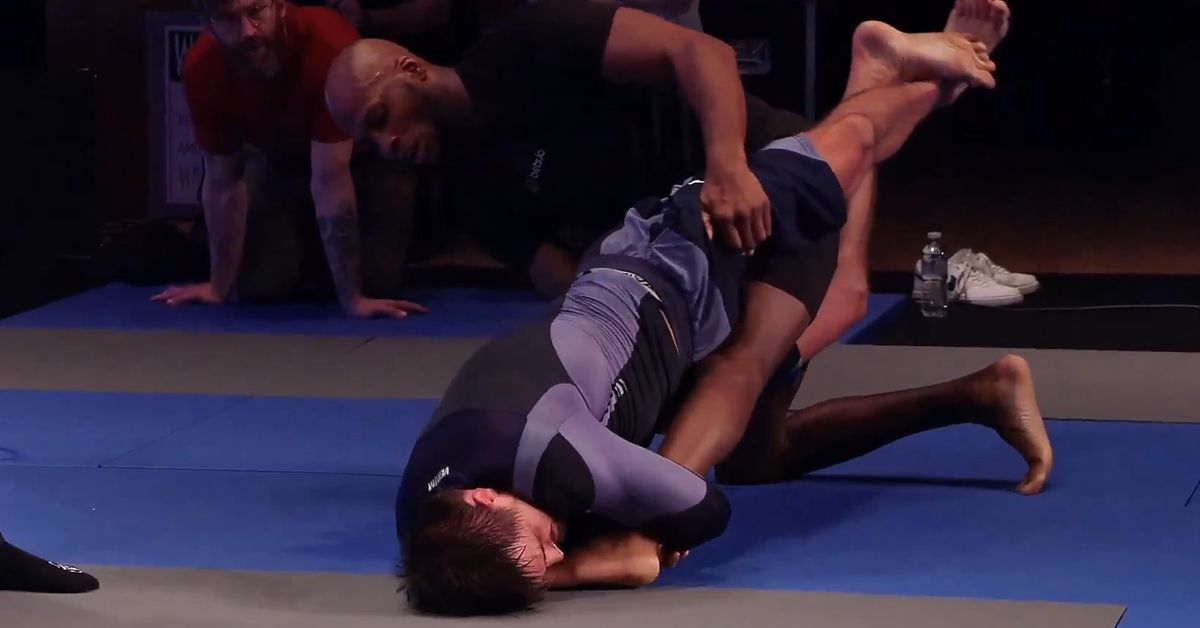 Carlos Condit vs. Michael ‘Venom’ Page full fight video highlights