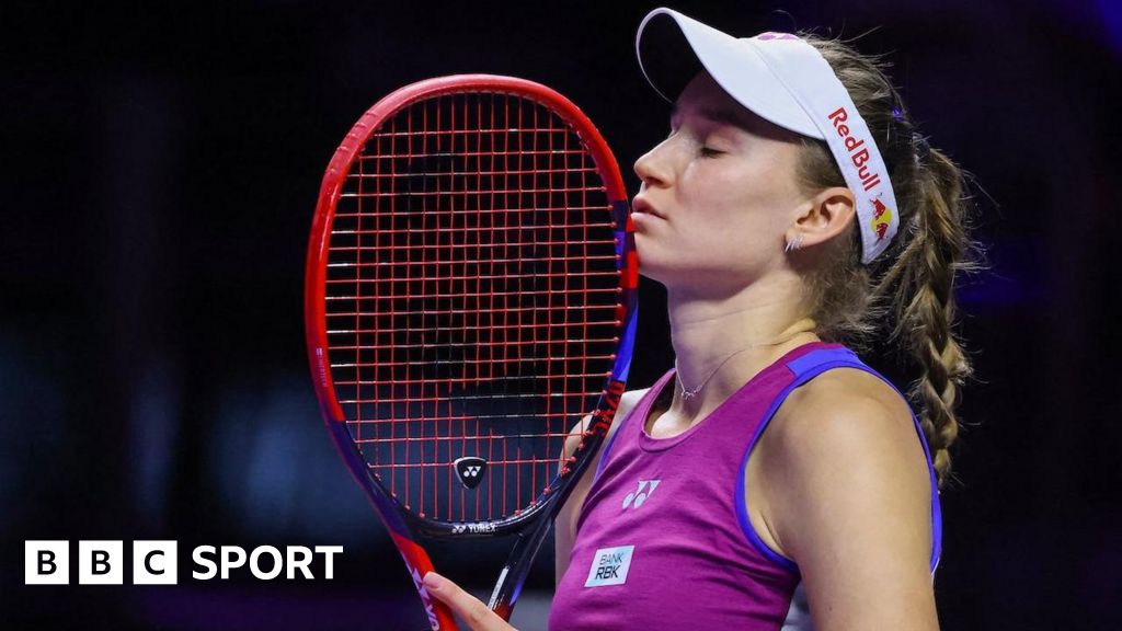 WTA Finals: Elena Rybakina on brink of elimination after Zheng Qinwen defeat