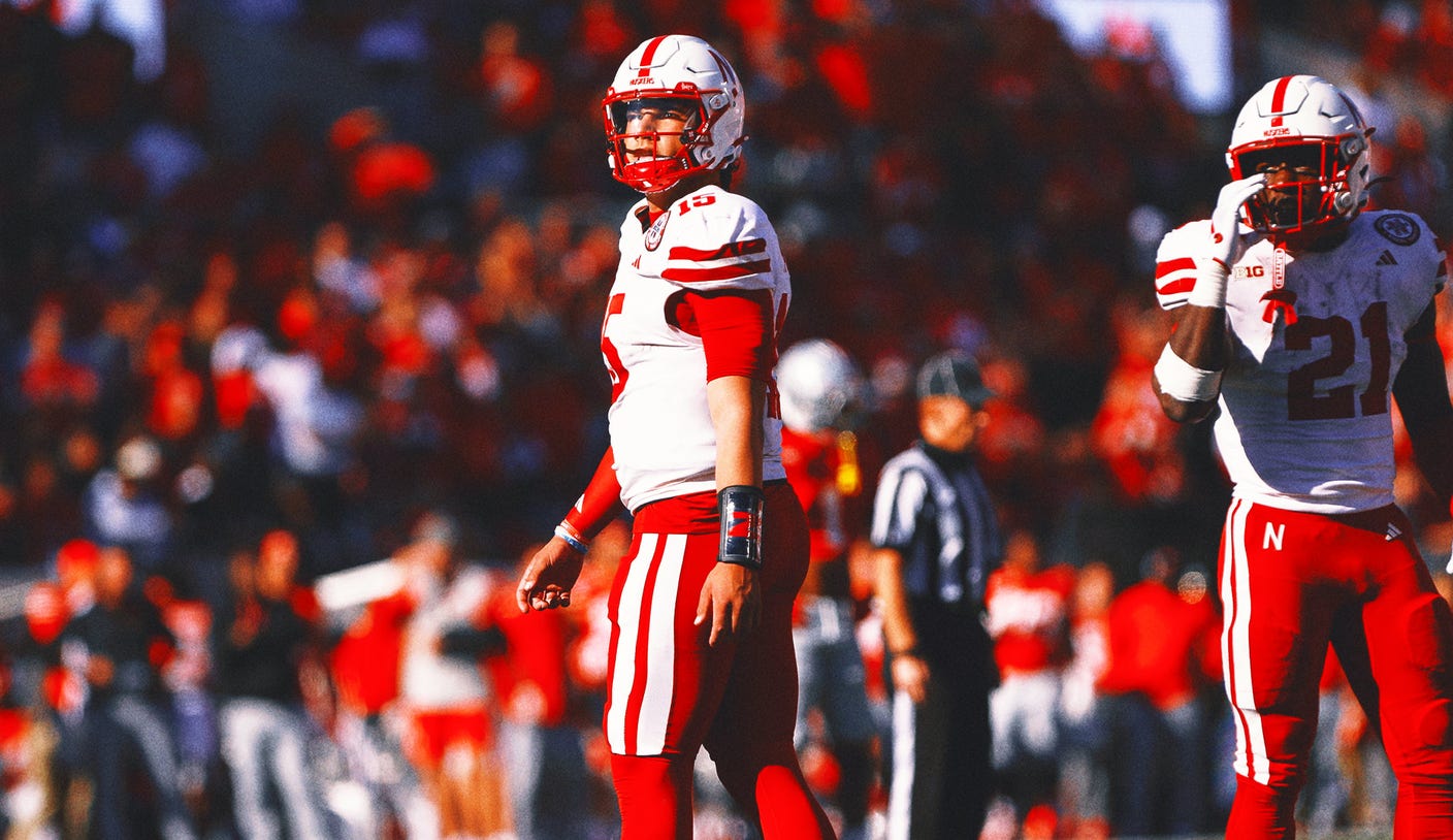 Why are college football fans throwing trash onto the field?