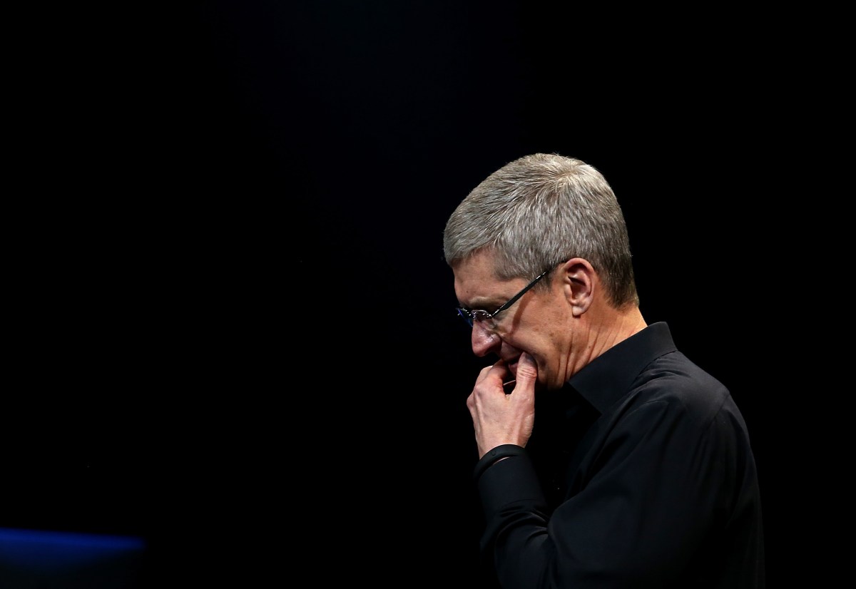 Apple and Meta go to war over interoperability vs. privacy