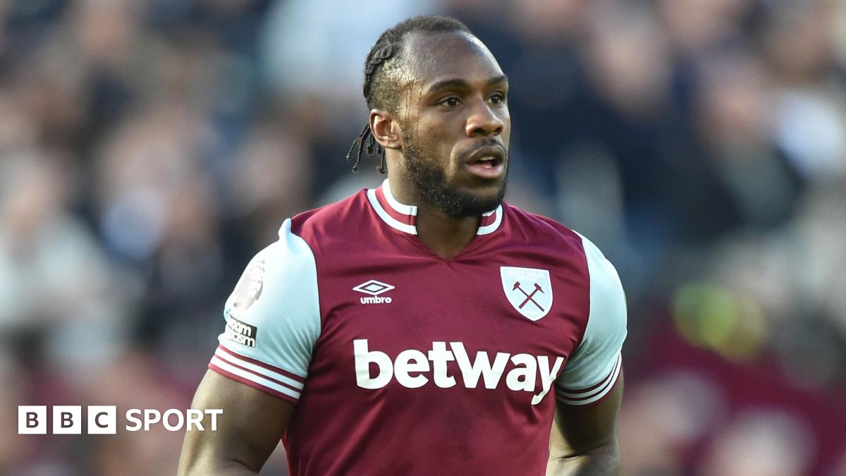 Michail Antonio: West Ham striker discharged from hospital three weeks after breaking leg in car accident