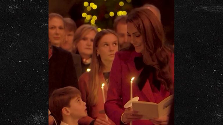 Kate Middleton Delivers Holiday Message, Mentions Times of Sadness in Post