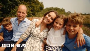 Kate and William reveal poignant Christmas card