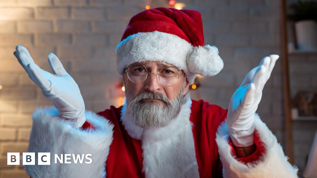 Hampshire pupils 'sob' as vicar discusses existence of Santa